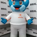 Muñecos Inflables Publicitarios 16 Mascota inflable azul de Mobulaa con camiseta blanca, muñeco inflable publicitario